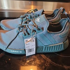 Adidas nmd R1 Size 13